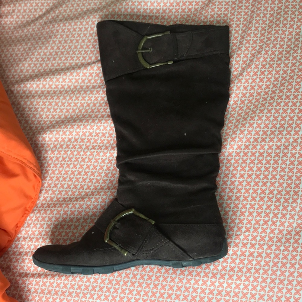 Dark brown boots